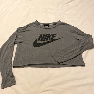 long sleeve gray NIKE crop top